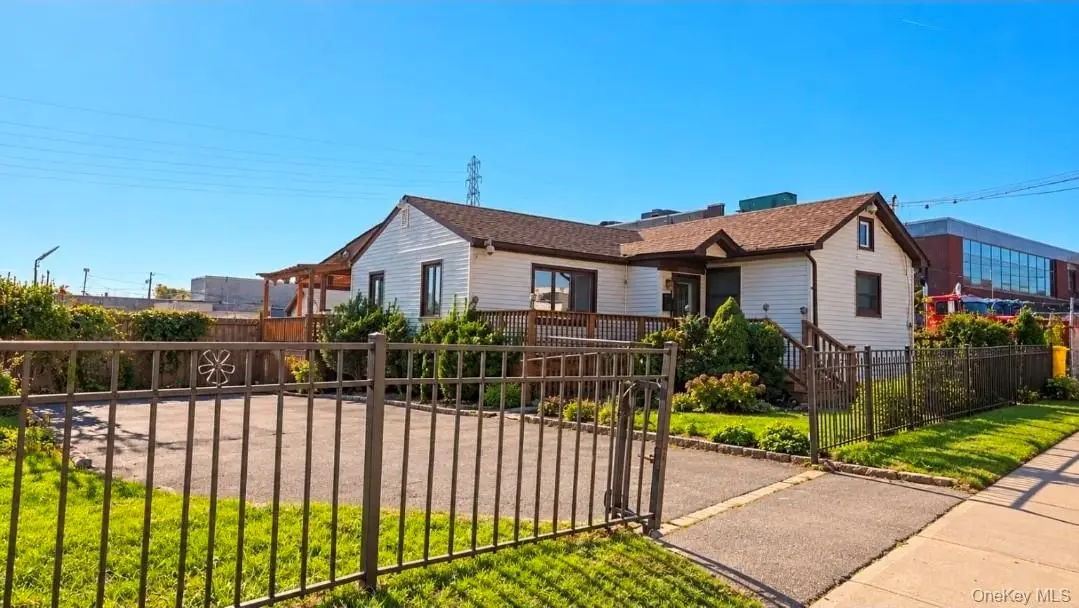 207 W Broadway, Inwood, NY 11096 - #1