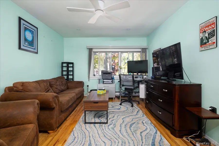 400 Fulton #5D, Farmingdale, NY 11735 - #3