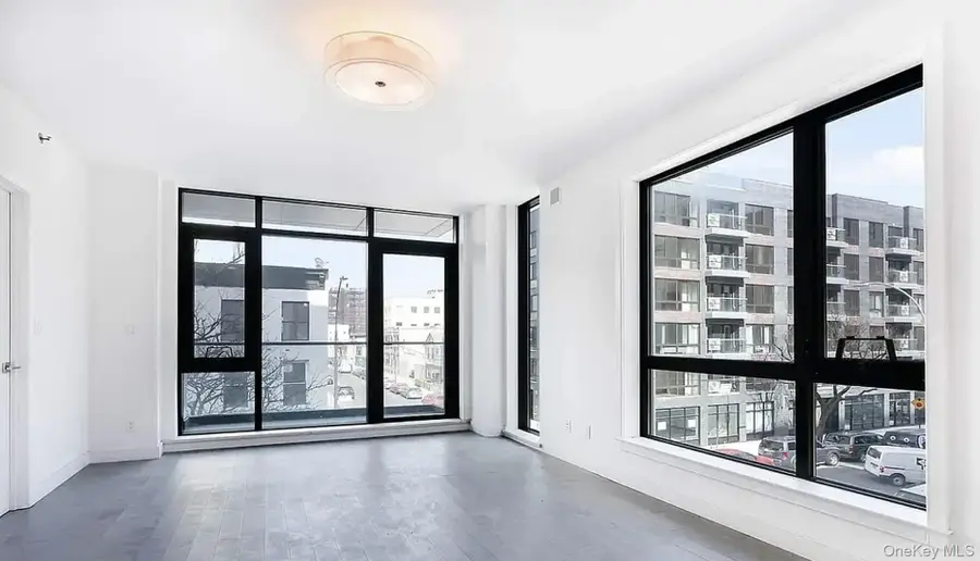41-04 27th Street #4, Long Island City, NY 11101 - #2