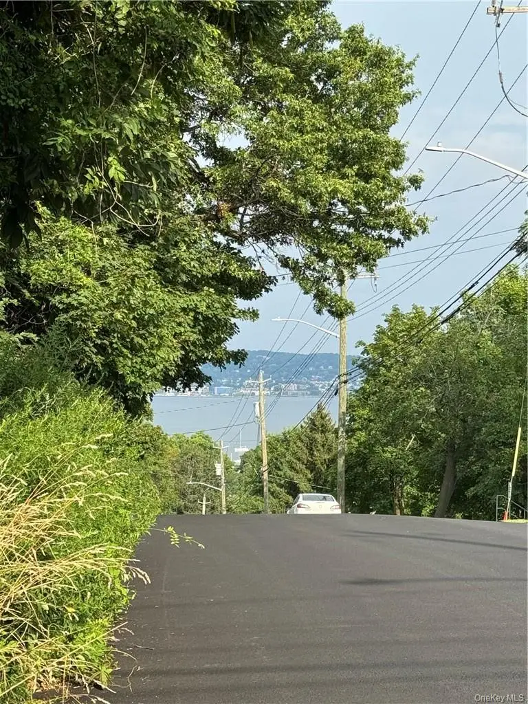 124 5th Avenue, Nyack, NY 10960 - #1