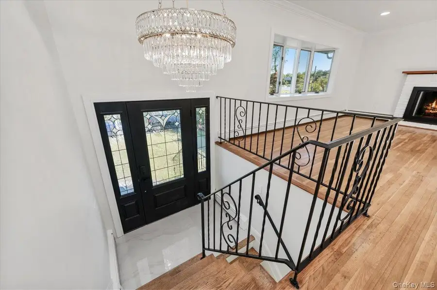12 Deans Lane, Bayville, NY 11709 - #2