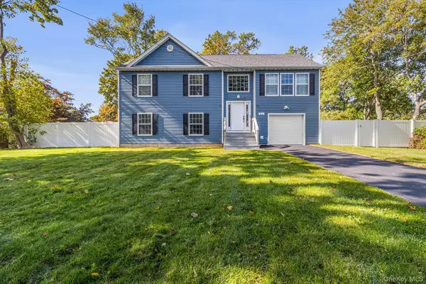514 Amsterdam Avenue, Patchogue, NY 11772