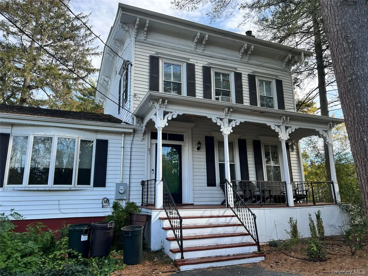 1731 Seamans Neck Road, Seaford, NY 11783 - #1