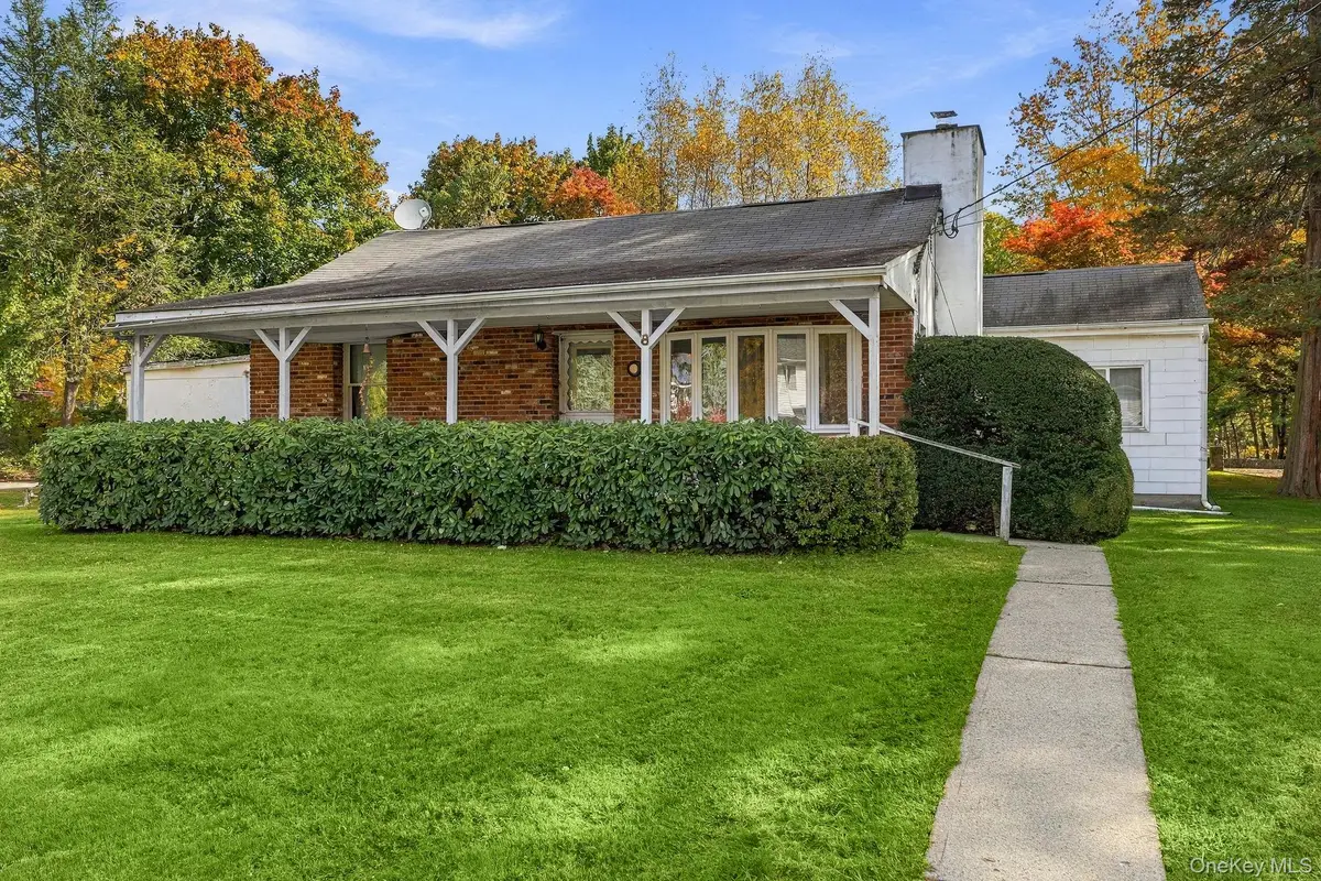 8 Knollwood Drive, Ossining, NY 10562 - #1