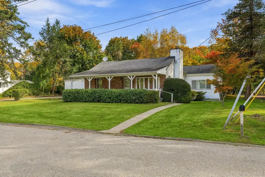 8 Knollwood Drive, Ossining, NY 10562 - #2