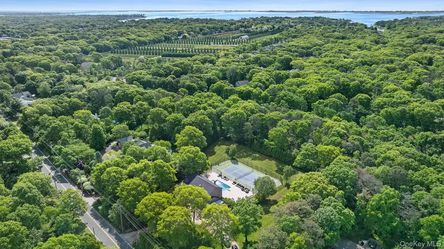 133 Old Country Road, East Quogue, NY 11942 - #2
