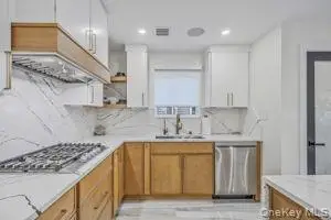 84 Lyman Avenue, Patchogue, NY 11772 - #3