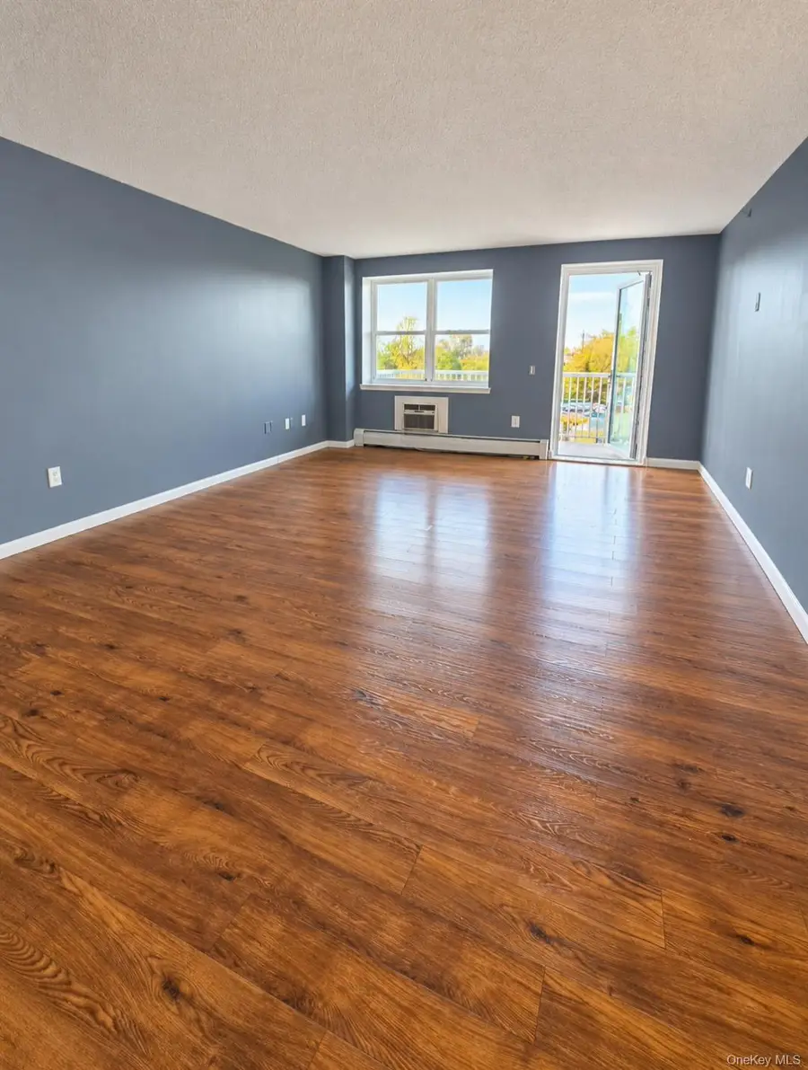 260 Beach 81st Street #3P, Rockaway Beach, NY 11693 - #3