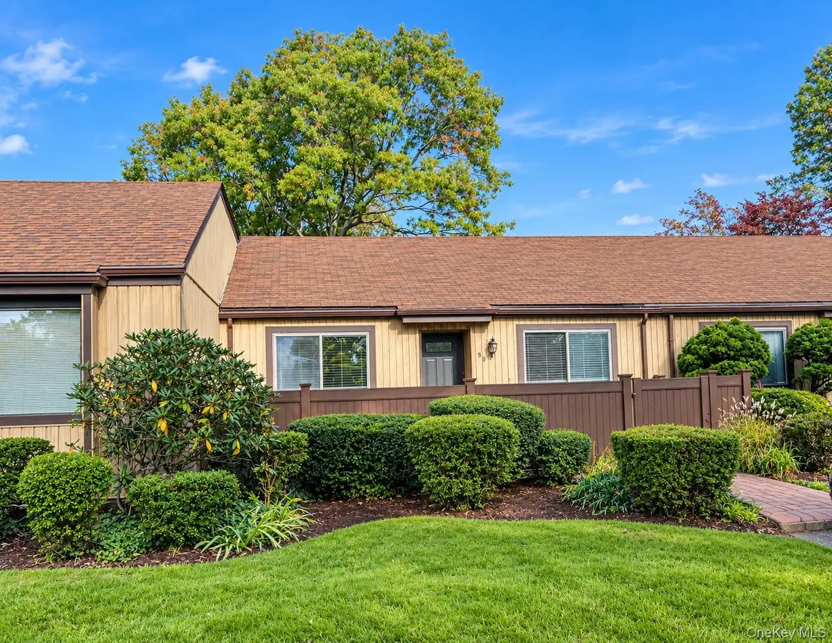 96 Strathmore Gate Drive, Stony Brook, NY 11790 - #1