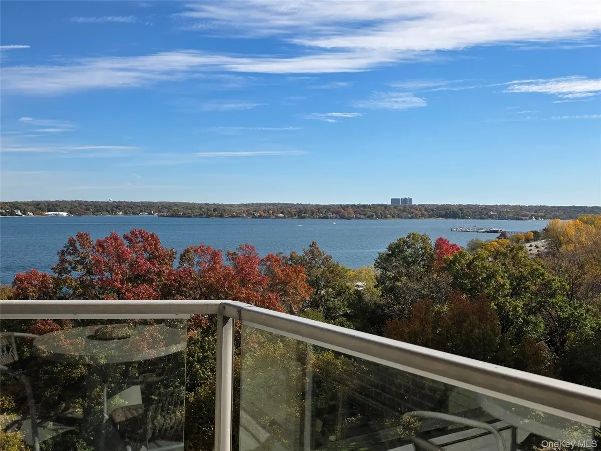18-05 215 Street #8M, Bayside, NY 11360 - #1
