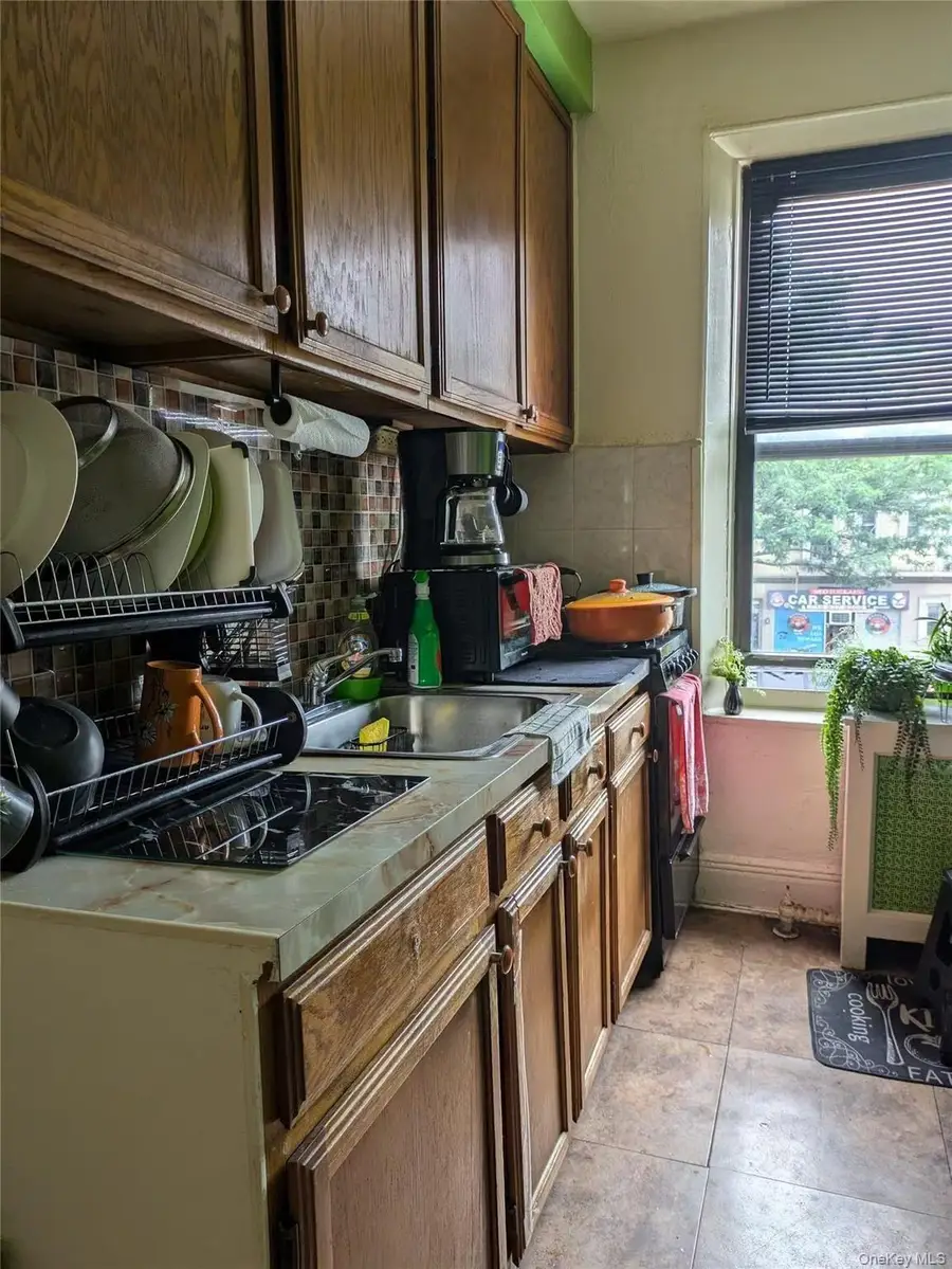 196 Highlawn Avenue, Brooklyn, NY 11223 - #2