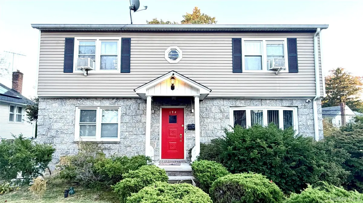 198 Vredenburgh Avenue, Yonkers, NY 10704 - #1