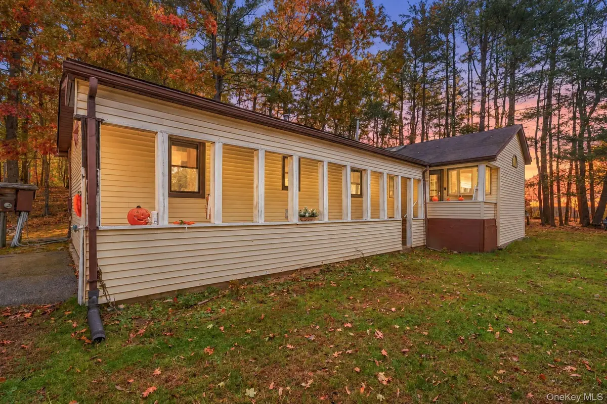 110 Foss Lane, Huguenot, NY 12746 - #1