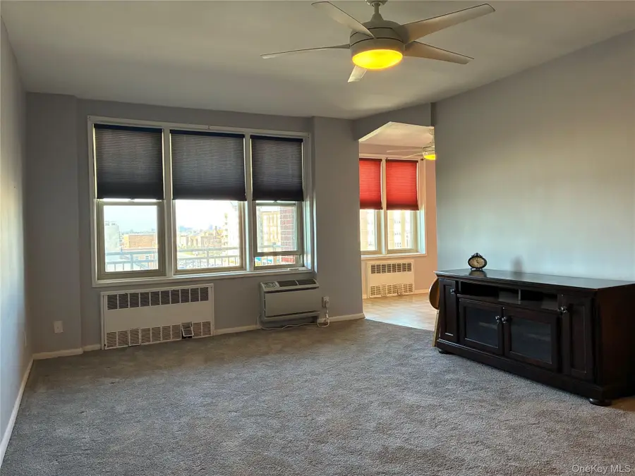 560 W Broadway #5D, Long Beach, NY 11561 - #3