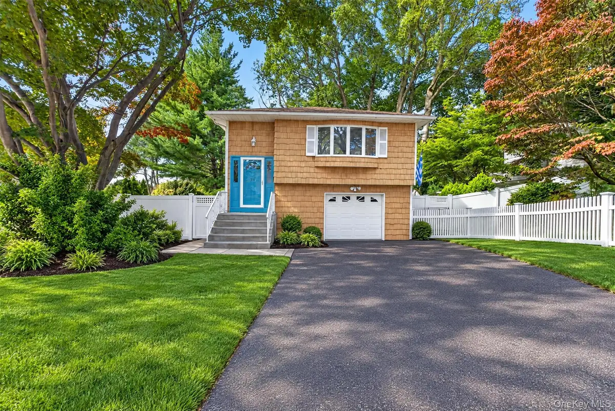 54 Longfellow Drive, Kings Park, NY 11754 - #1