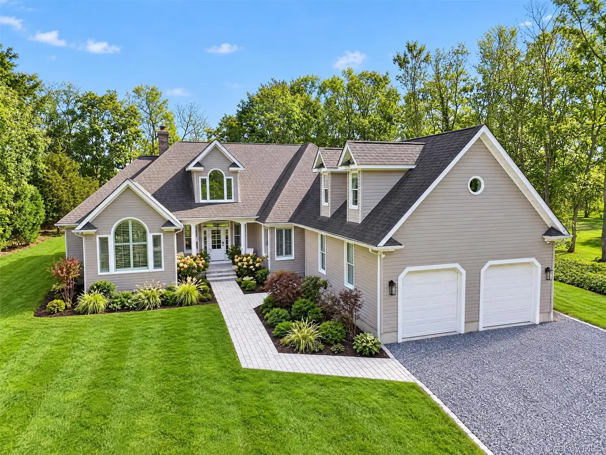 1320 Breakwater Road, Mattituck, NY 11952 - #1