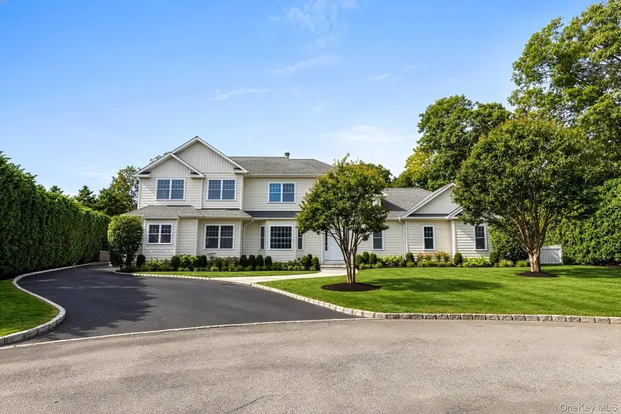 27 Fortune Cookie Lane, Hampton Bays, NY 11946 - #3