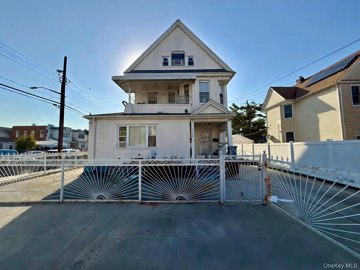 121-20 97th Avenue, South Richmond Hill, NY 11419 - #1