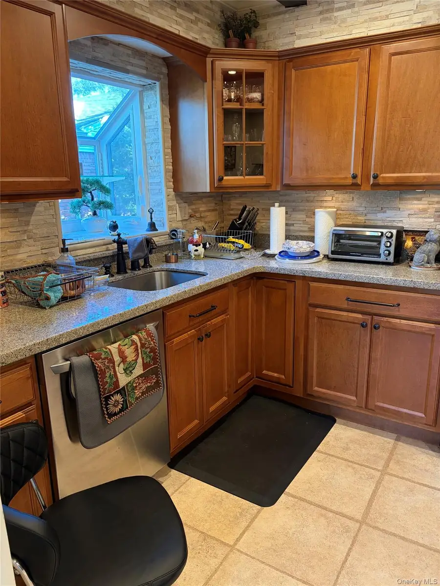 1769 East Drive, Merrick, NY 11566 - #2