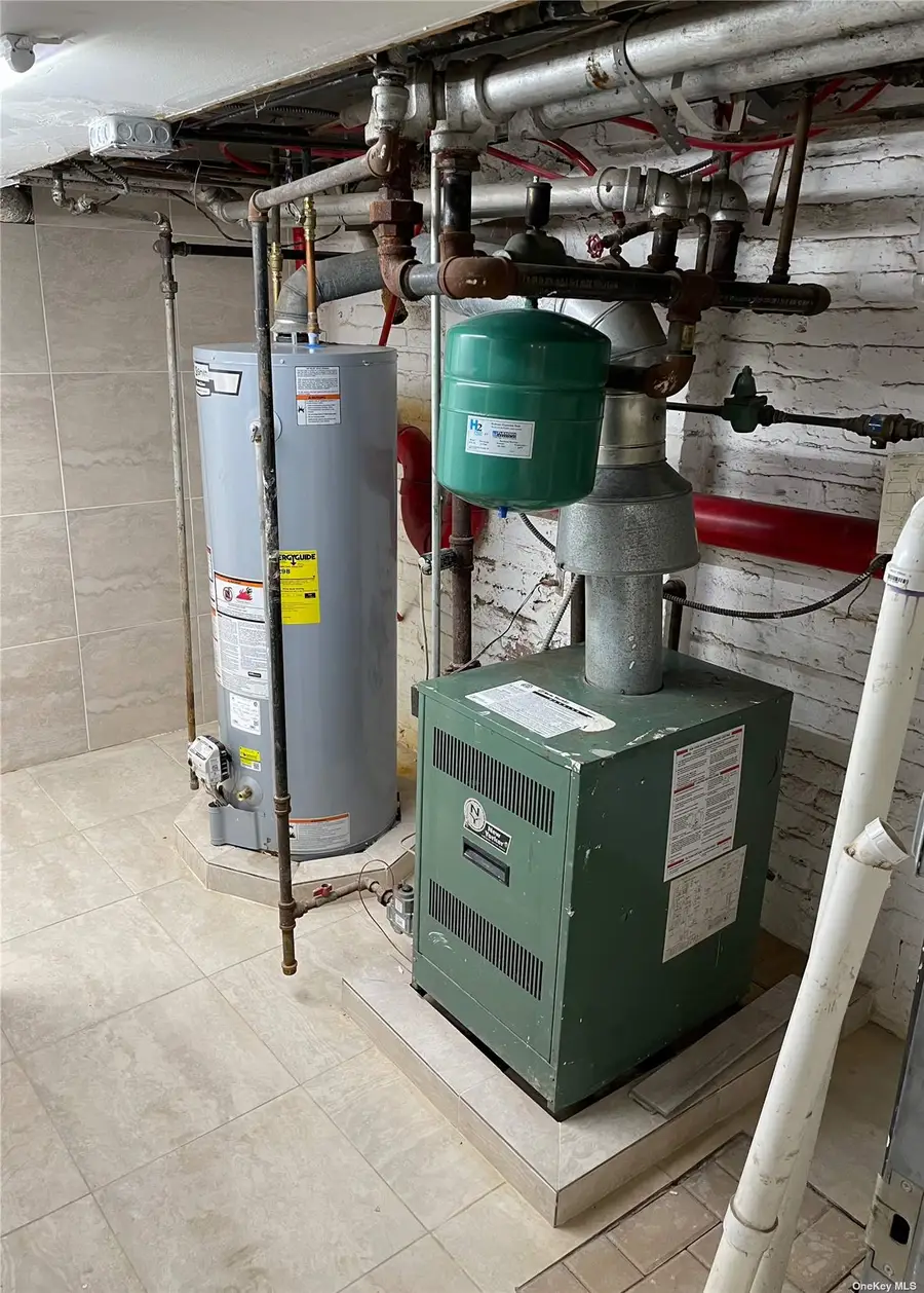 104-06 Jamaica Avenue, Richmond Hill, NY 11418 - Image #3