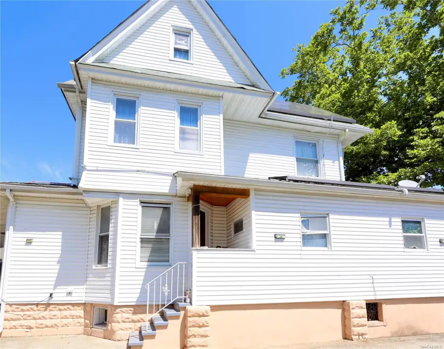 10556 135th Street, South Richmond Hill, NY 11419 - #2