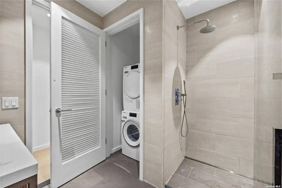 13327 39th Avenue #3H, Flushing, NY 11354 - #3