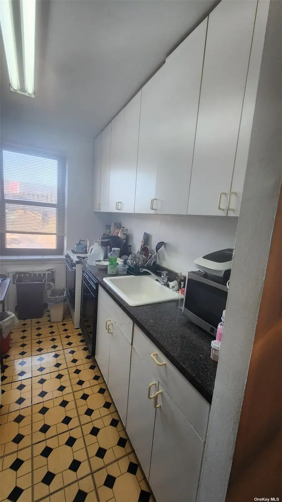90-09 Northern Boulevard #605, Jackson Heights, NY 11372 - Image #2