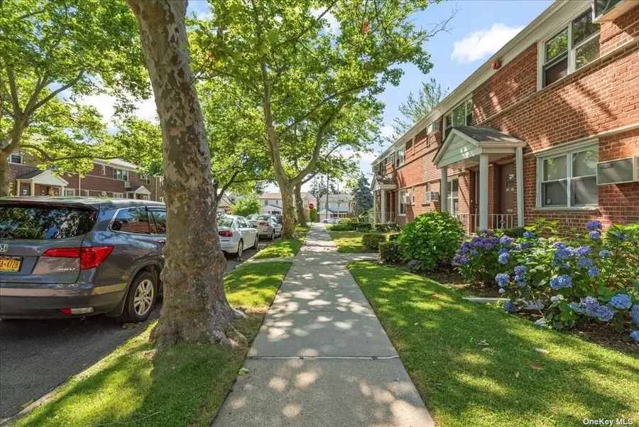 87-44 Marengo Street #2A, Hollis, NY 11423 - Image #3