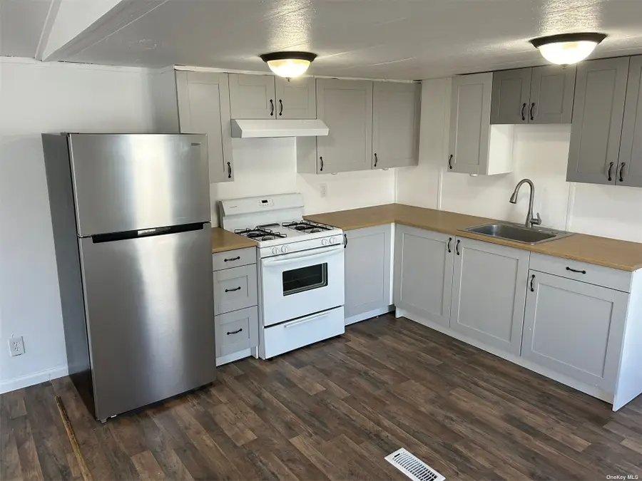 48 Peebles Lane, Burlingham, NY 12722 - Image #3