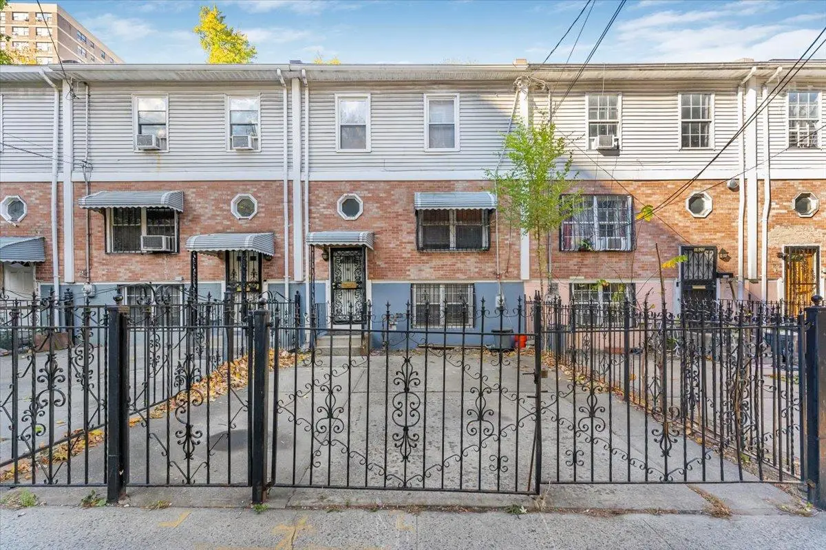 1623 Undercliff Avenue, Bronx, NY 10453 - Image #1