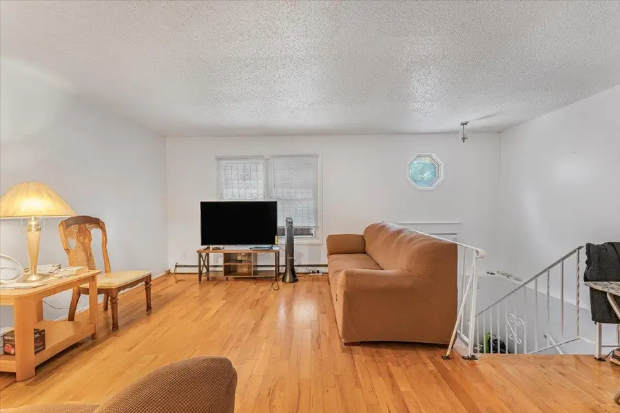 1623 Undercliff Avenue, Bronx, NY 10453 - Image #3