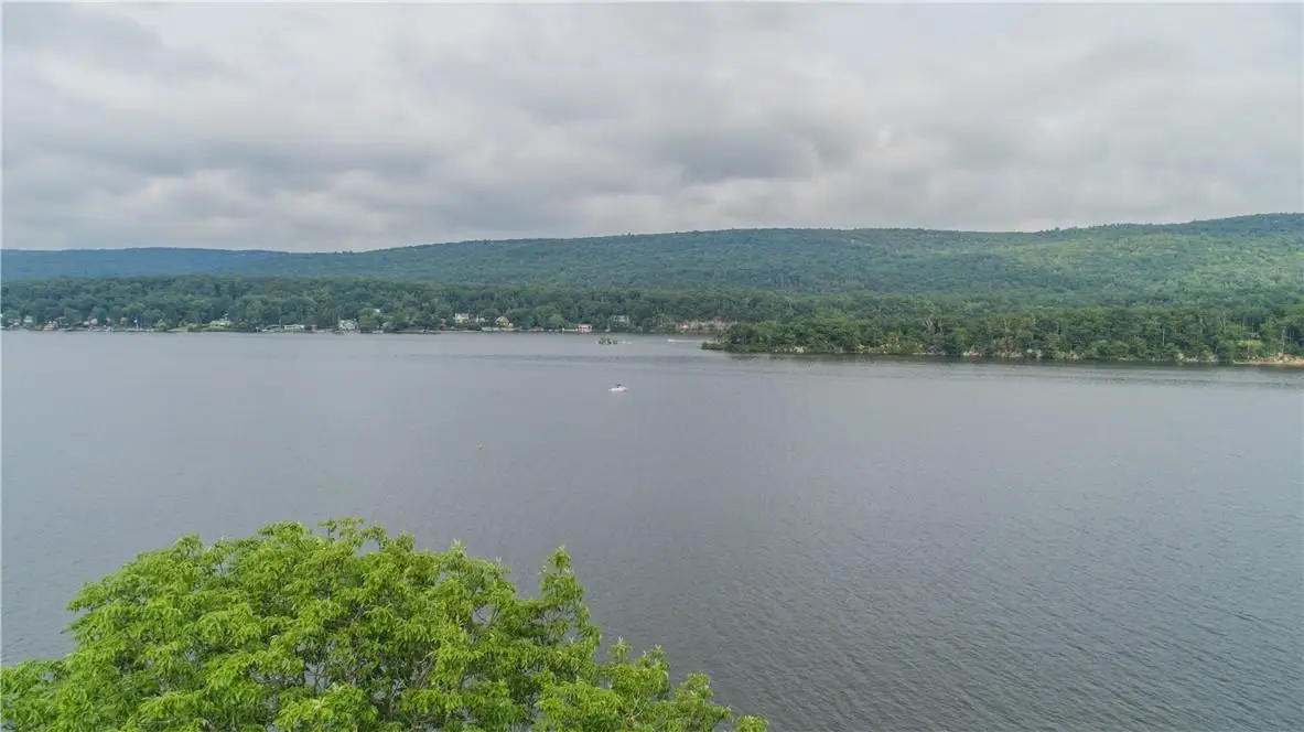 26 Cove Road, Greenwood Lake, NY 10925 - Image #1