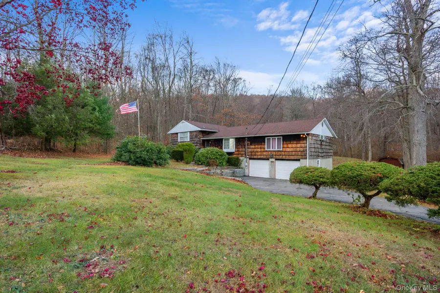 800 Farmers Mills Road, Carmel, NY 10512 - Image #2