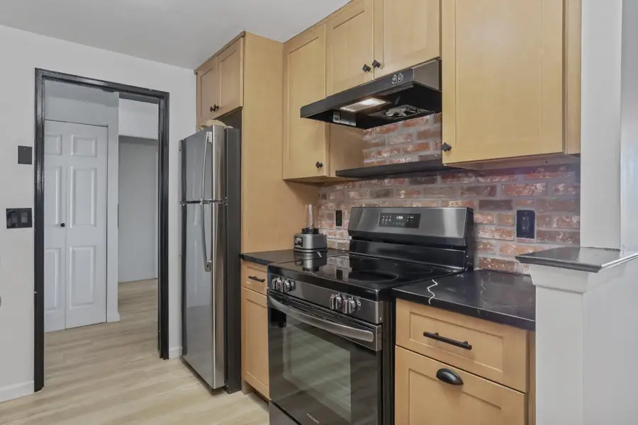 500 High Point Drive #709, Hartsdale, NY 10530 - Image #3