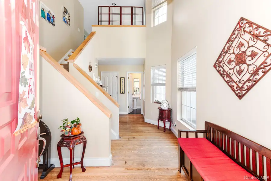 34 Coventry Circle, Mahopac, NY 10541 - Image #2