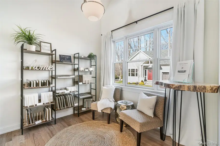 2040 Crompond Road #12, Yorktown Heights, NY 10598 - Image #3