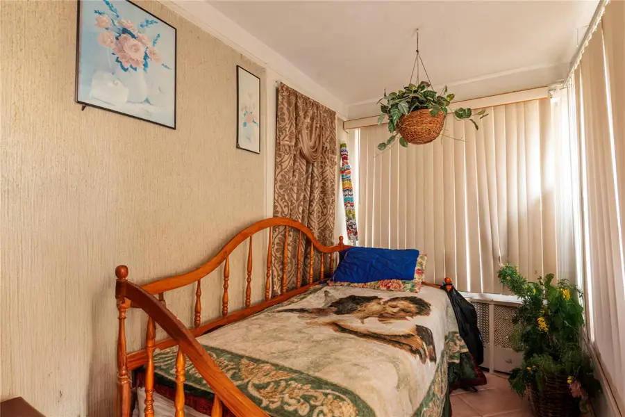 218-25 101 Avenue, Queens Village, NY 11429 - Image #2