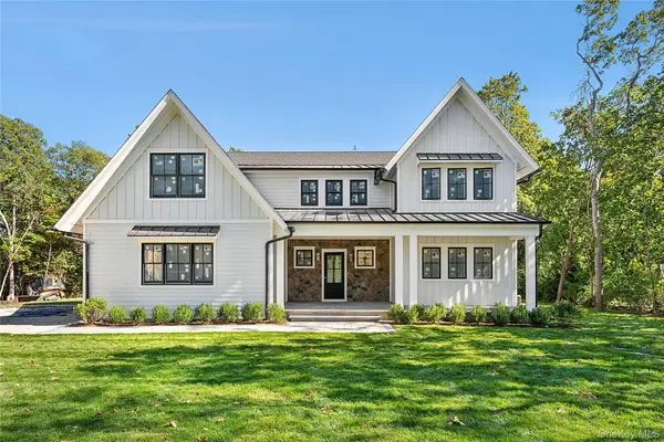 32 North Bay Avenue, Eastport, NY 11941