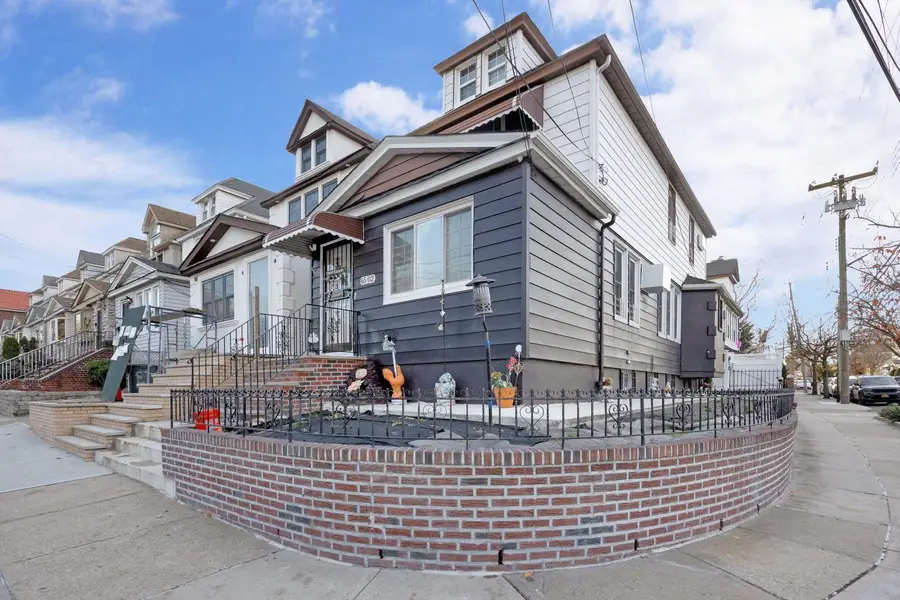 65-02 80 Street, Middle Village, NY 11379 - Image #2