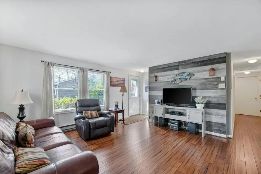 411 2nd Street, Greenport, NY 11944 - Image #3