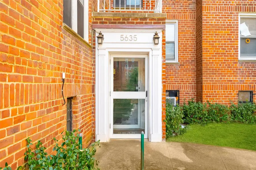 5635 Netherland Avenue #4E, Bronx, NY 10471 - Image #2