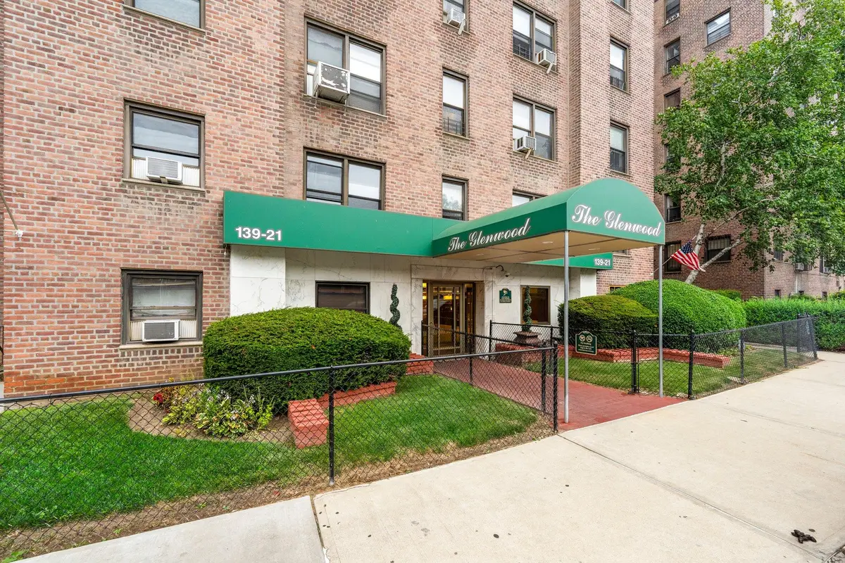 139-21 85th Drive #3G, Briarwood, NY 11435 - Image #1
