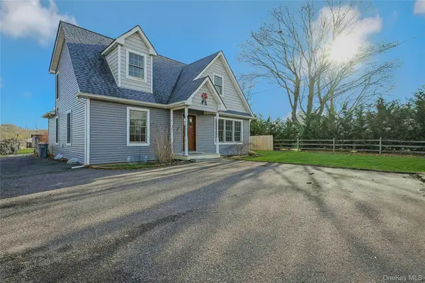 1727 Main Road, Jamesport, NY 11947