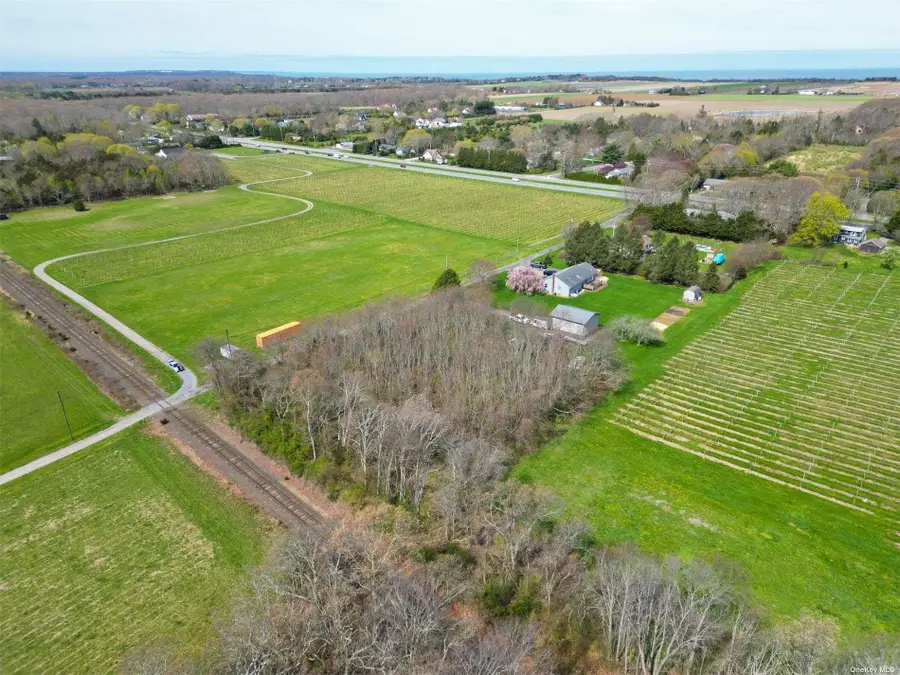 County Rd 48, Cutchogue, NY 11935 - Image #3