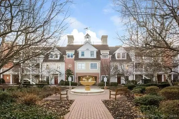 51 Forest Avenue #33, Old Greenwich, CT 06870