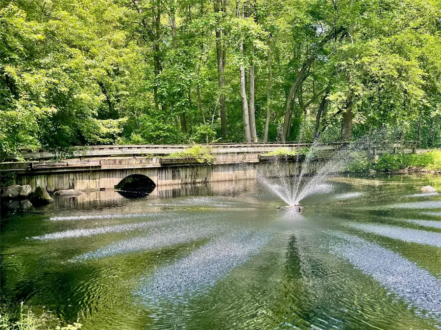 6 Hidden Pond, Muttontown, NY 11545 - Image #3