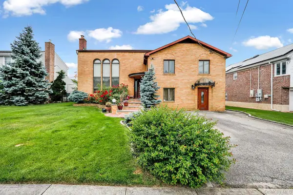 3420 Woodward Street, Oceanside, NY 11572