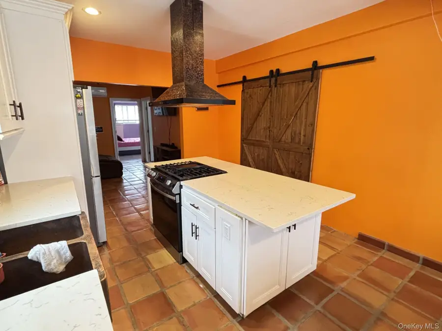 45 Lynbrook Avenue, Lynbrook, NY 11563 - Image #2