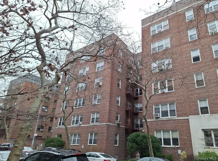 35-21 79th Street #4E, Jackson Heights, NY 11372 - Image #2