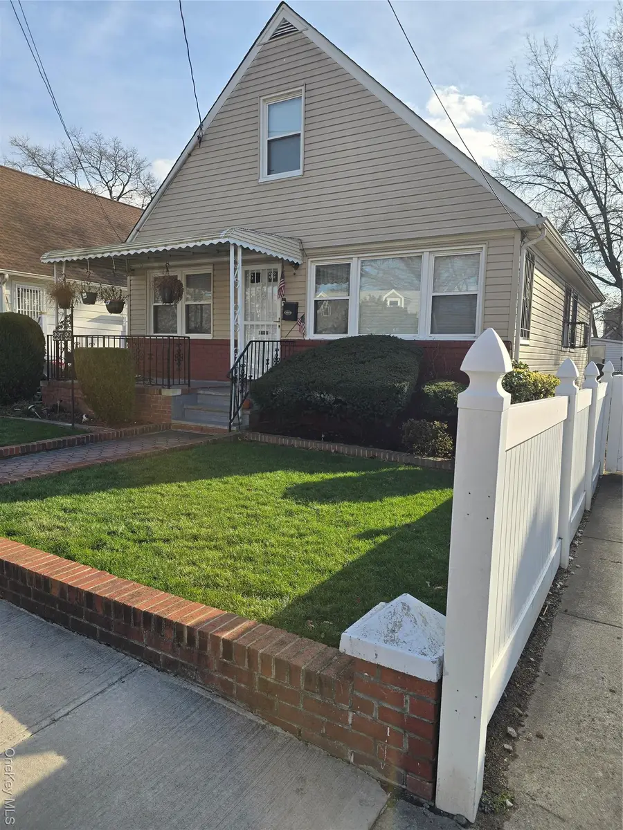 22722 112th Avenue, Queens Village, NY 11429 - Image #3